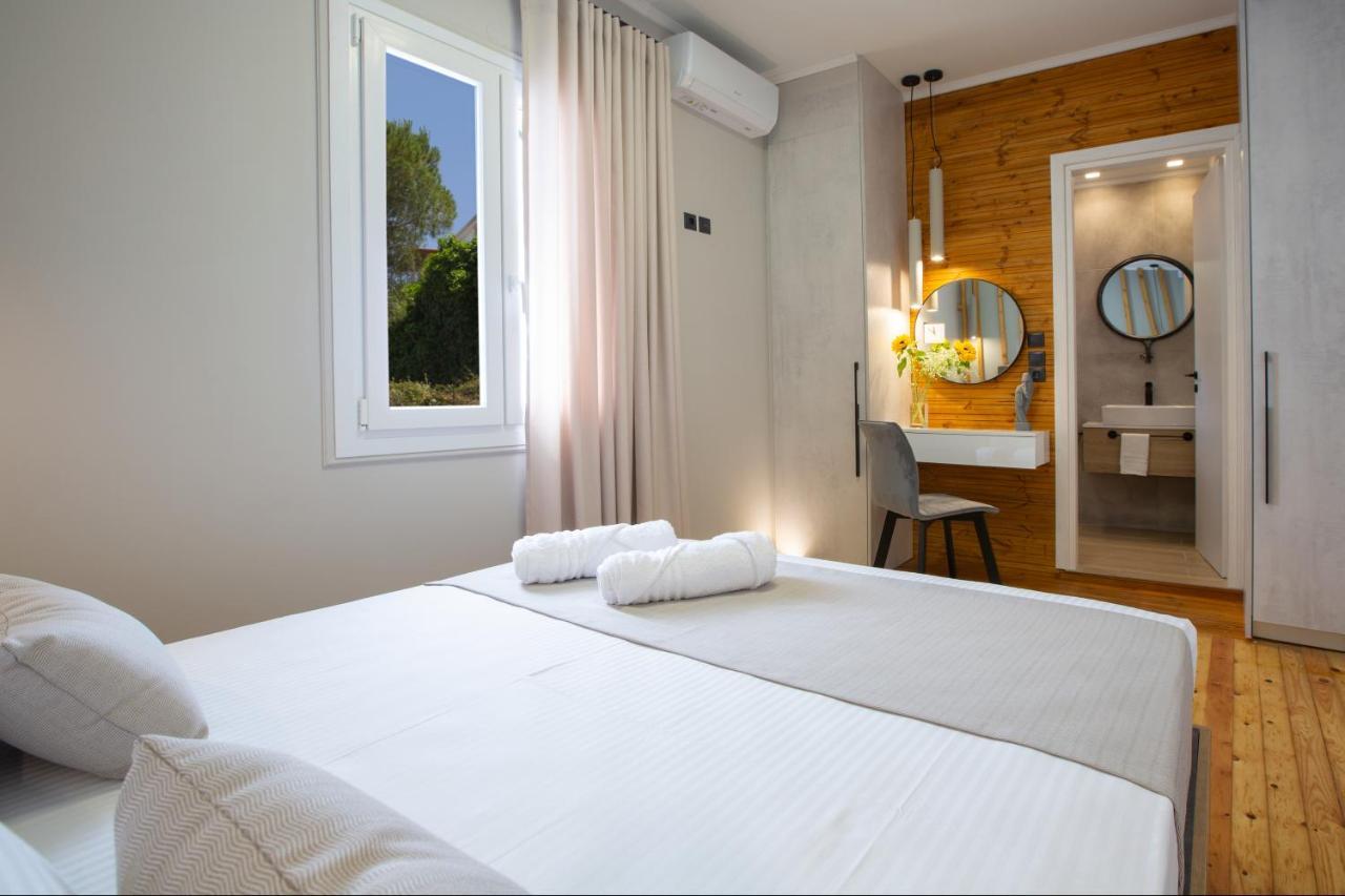 Villa Dimitris - The House Experience Frinion ภายนอก รูปภาพ