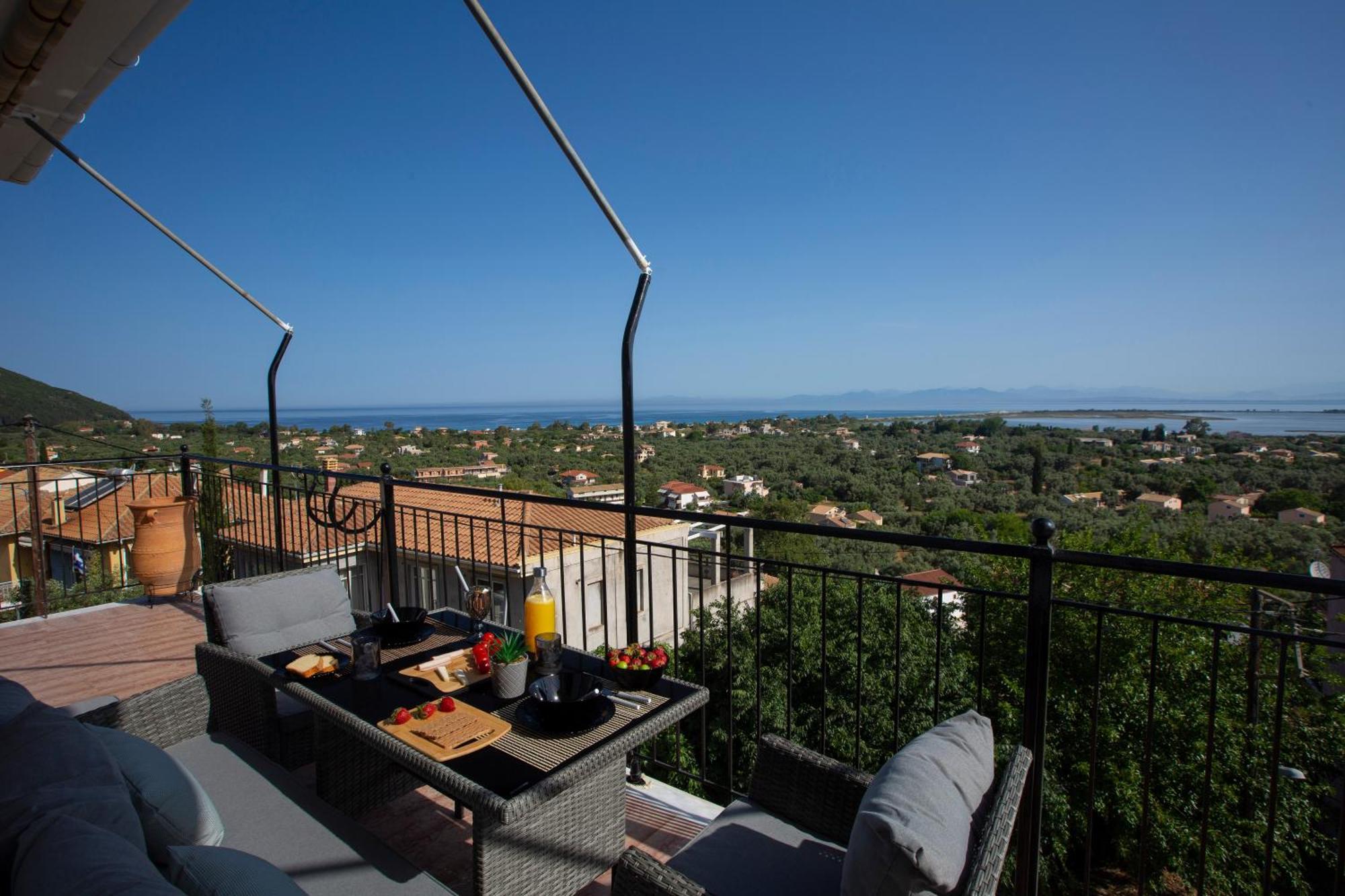 Villa Dimitris - The House Experience Frinion ภายนอก รูปภาพ